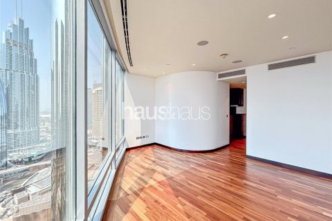 Downtown Dubai (Downtown Burj Dubai), UAE의 판매용 아파트 침실 3개, 217제곱미터 번호 626129 - 사진 4