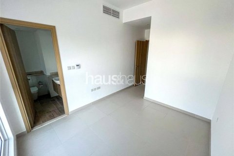 Řadový dům v Dubai Land, Dubai, SAE 3 ložnice, 179 m² Č.: 626010 - fotografie 8