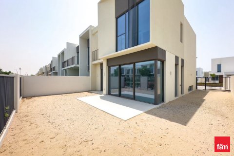 Dubai, BAE’de kiralık townhouse 4 yatak odası, 257.5 m&sup2; No 622347 - fotoğraf 17