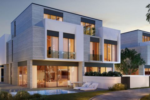 Vilë në Dubai, Emiratet e Bashkuara Arabe 5 dhoma gjumi, 372.6 m2. № 585275 - Foto 2
