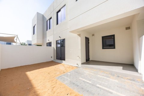 Townhouse on the Yas Island, Abu Dhabi, UAE 3 bedrooms, 169 sq.m. № 594810 - photo 10