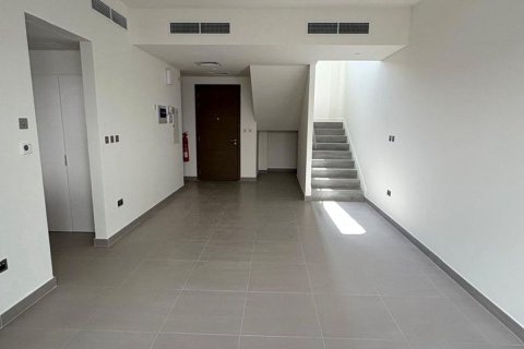 Townhouse on the Yas Island, Abu Dhabi, UAE 3 bedrooms, 169 sq.m. № 594810 - photo 4