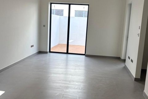 Townhouse on the Yas Island, Abu Dhabi, UAE 3 bedrooms, 169 sq.m. № 594810 - photo 2