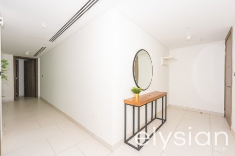 Apartment in Palm Jumeirah, Dubai, UAE 1 bedroom, 114 sq.m. № 586249 - photo 12