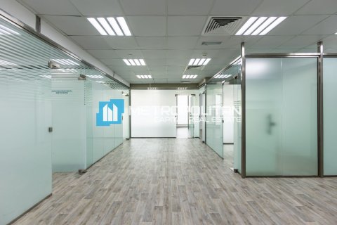 Zyrë në Al Reem Island, Abu Dhabi, Emiratet e Bashkuara Arabe 160.7 m2. № 617504 - Foto 5