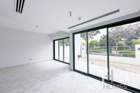 Řadový dům v Dubai, SAE 4 ložnice, 216 m² Č.: 586436 - fotografie 3