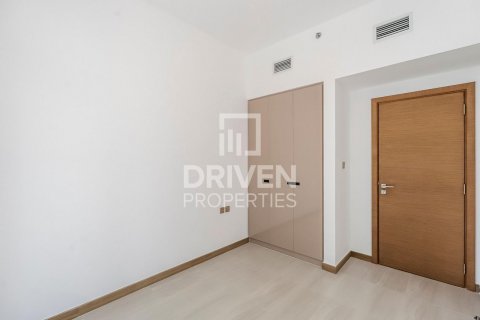 Apartmen di Business Bay, Dubai, UAE 2 bilik tidur, 103 meter persegi № 602144 - foto 15