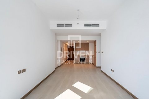 Apartmen di Business Bay, Dubai, UAE 2 bilik tidur, 103 meter persegi № 602144 - foto 1
