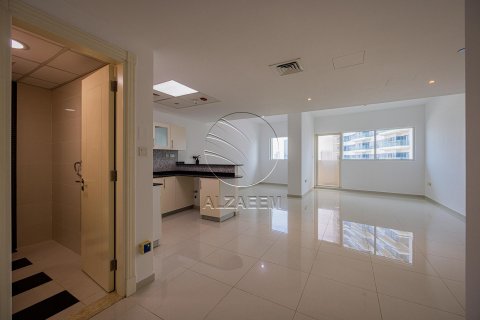 Apartment in Al Reem Island, Abu Dhabi, UAE 1 bedroom, 89 sq.m. № 615012 - photo 2