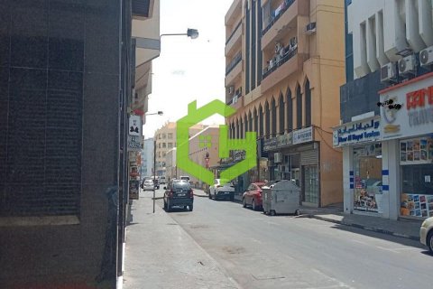 Obchod v Deira, Dubai, SAE 111.5 m² Č.: 616597 - fotografie 10