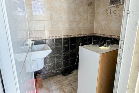 Gudang di Al Quoz, Dubai, UEA 427.4 m2 nomor 569353 - foto 8