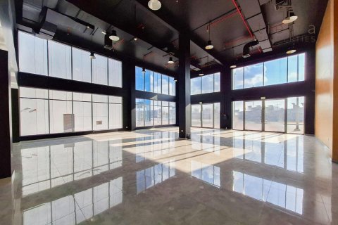 Pronë komerciale në Al Barsha, Dubai, Emiratet e Bashkuara Arabe 1579.3 m2. № 569355 - Foto 7