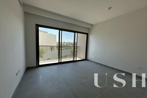 Řadový dům v Dubai Land, Dubai, SAE 4 ložnice, 269 m² Č.: 620816 - fotografie 13