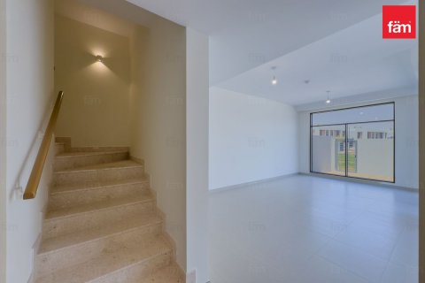 Villa para arrendamento em Dubai, EAU 4 quartos, 444.4 m2 № 632876 - foto 9