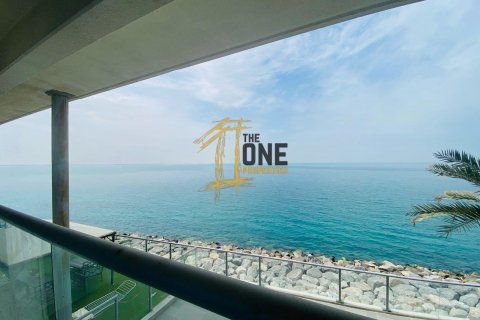 דירה למכירה ב Al Marjan Island, Ras Al Khaimah, איחוד האמירויות  2 חדרי שינה, 132.8 מ"ר, מספר 579873 - תמונה 1