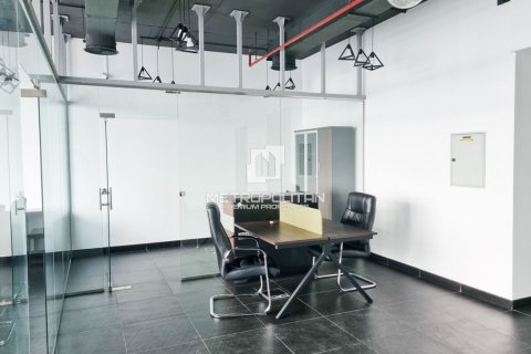Office in Business Bay, Dubai, UAE 75.3 sq.m. № 591851 - photo 2
