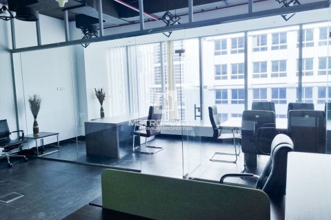 Office in Business Bay, Dubai, UAE 75.3 sq.m. № 591851 - photo 5