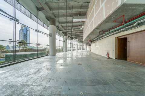 Toimisto Bur Dubai, Arabiemiraatit 77.4 m2 № 591856 - kuva 1