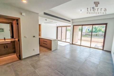 Townhouse in Dubai Land, Dubai, UAE 3 bedrooms, 184.7 sq.m. № 572413 - photo 11