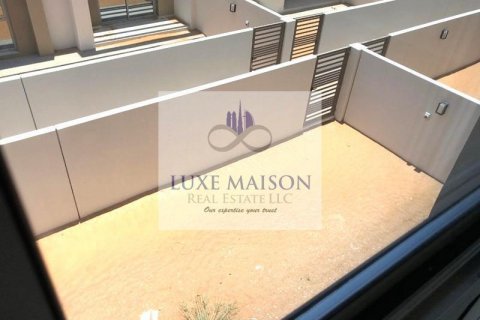 Villa in Arabian Ranches, Dubai, UAE 4 bedrooms, 275.1 sq.m. № 572368 - photo 9