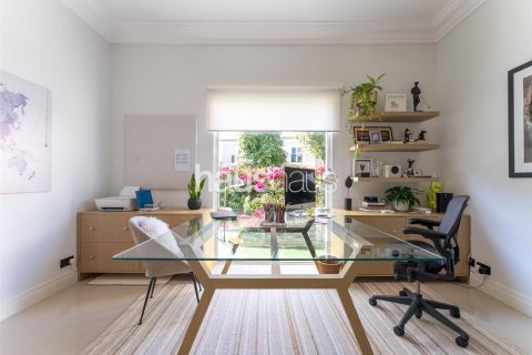 Vila v Dubai Investment Park, SAE 5 ložnice, 613 m² Č.: 625170 - fotografie 8
