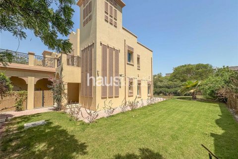 阿联酋 Dubai Jumeirah Village Triangle 待租 : 2 卧, 250 平方米 , 编号625192 - 照片 1