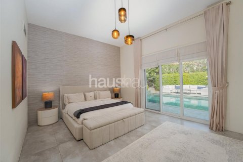 Villa till försäljning i Dubai Investment Park, Dubai, UAE 4 sovrum, 404 kvm Nr. 625168 - fotografi 14