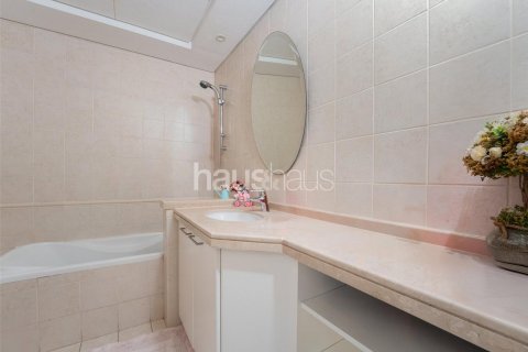 Villa till försäljning i Dubai Investment Park, Dubai, UAE 4 sovrum, 404 kvm Nr. 625168 - fotografi 20