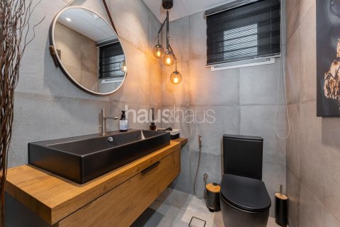 Villa till försäljning i Dubai Investment Park, Dubai, UAE 4 sovrum, 404 kvm Nr. 625168 - fotografi 10