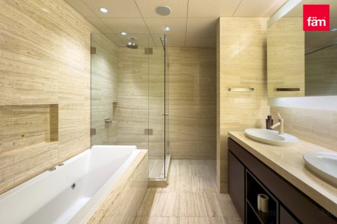 Apartemen di Downtown Dubai (Downtown Burj Dubai), UEA 2 kamar tidur, 195.8 m2 nomor 573556 - foto 14