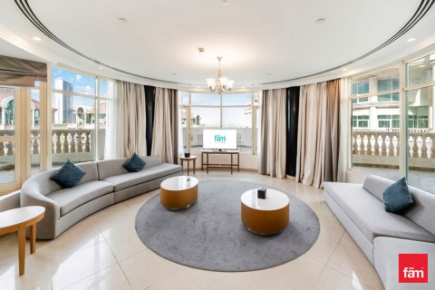 Hotelis dzīvoklis Dubaijā, AAE 4 istabas, 495 m2 Nr. 579022 - attēls 4