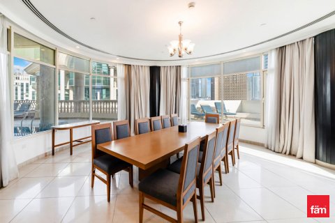 Hotelis dzīvoklis Dubaijā, AAE 4 istabas, 495 m2 Nr. 579022 - attēls 19