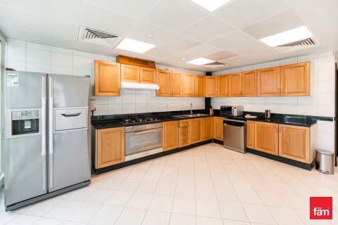 Hotelis dzīvoklis Dubaijā, AAE 4 istabas, 495 m2 Nr. 579022 - attēls 12