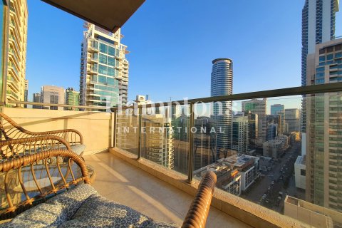 Apartment in Dubai Marina, Dubai, UAE 2 bedrooms, 124.29956885 sq.m. № 585068 - photo 20