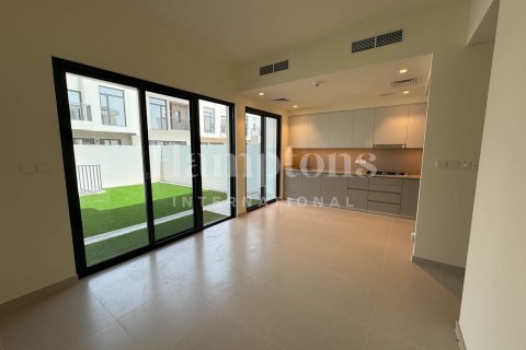 Vila v Dubai South (Dubai World Central), SAE 3 ložnice, 144.27835900 m² Č.: 585072 - fotografie 1