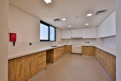 Vila na Yas Island, Abu Dhabi, SAE 5 ložnice, 227 m² Č.: 615485 - fotografie 8