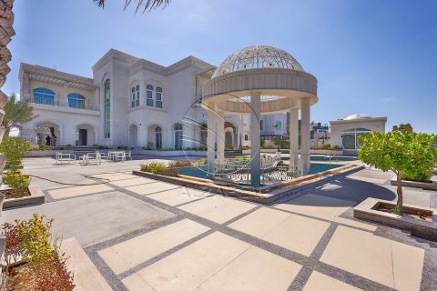 Vila na Saadiyat Island, Abu Dhabi, SAE 6 ložnice, 2845 m² Č.: 615484 - fotografie 5