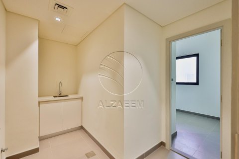 Vila na Yas Island, Abu Dhabi, SAE 4 ložnice, 227 m² Č.: 615483 - fotografie 12