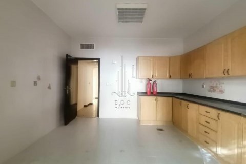 Byt v Al Khalidiya, Abu Dhabi, SAE 4 ložnice, 260.1 m² Č.: 572777 - fotografie 22