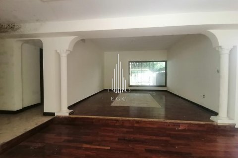 Byt v Al Khalidiya, Abu Dhabi, SAE 4 ložnice, 260.1 m² Č.: 572777 - fotografie 2