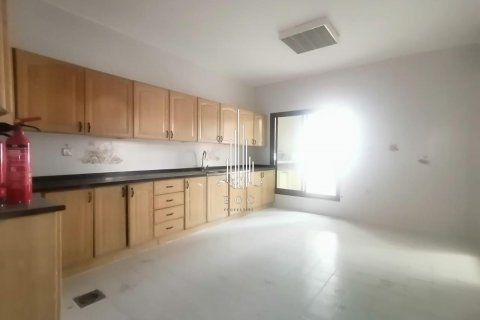 Byt v Al Khalidiya, Abu Dhabi, SAE 4 ložnice, 260.1 m² Č.: 572777 - fotografie 24