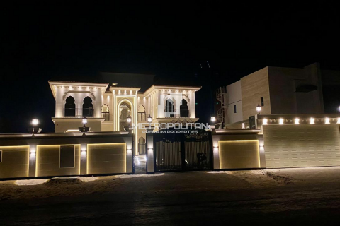 Vila v Dubai Land, SAE 7 ložnice, 725 m² Č.: 592275 - fotografie 22