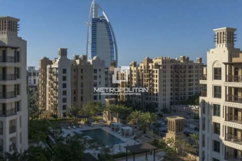 阿联酋 Dubai Umm Suqeim 待售 : 2 卧, 131 平方米 , 编号592273 - 照片 1