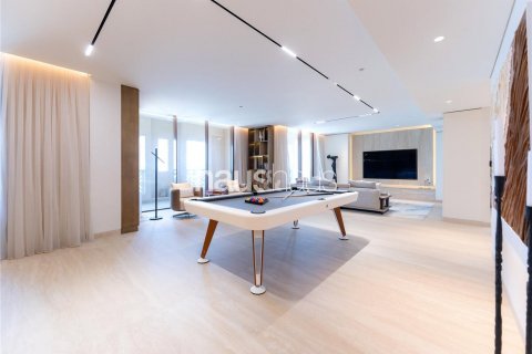Penthouse in Palm Jumeirah, Dubai, UAE 4 bedrooms, 593 sq.m. № 625233 - photo 8