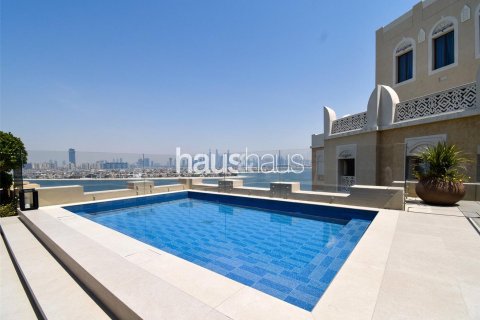 Penthouse in Palm Jumeirah, Dubai, UAE 4 bedrooms, 593 sq.m. № 625233 - photo 2