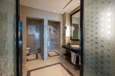 Apartment in The Marina, Abu Dhabi, UAE 2 bedrooms, 141 sq.m. № 615664 - photo 18