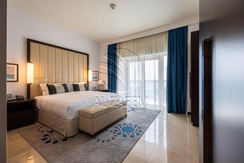 Apartment in The Marina, Abu Dhabi, UAE 2 bedrooms, 141 sq.m. № 615664 - photo 14