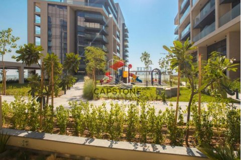 Apartament na sprzedaż w Saadiyat Island, Abu Dhabi, ZEA 1 pokój, 45 mkw., nr 604537 - zdjęcie 3