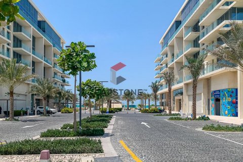 Apartament në Saadiyat Island, Abu Dhabi, Emiratet e Bashkuara Arabe 3 dhoma gjumi, 285 m2. № 604507 - Foto 1