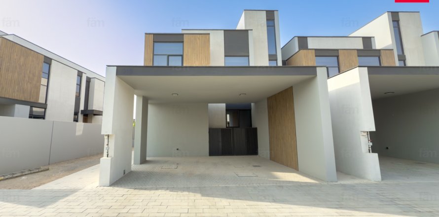Vilë në Dubai, Emiratet e Bashkuara Arabe 4 dhoma gjumi, 278.1 m2. № 622694